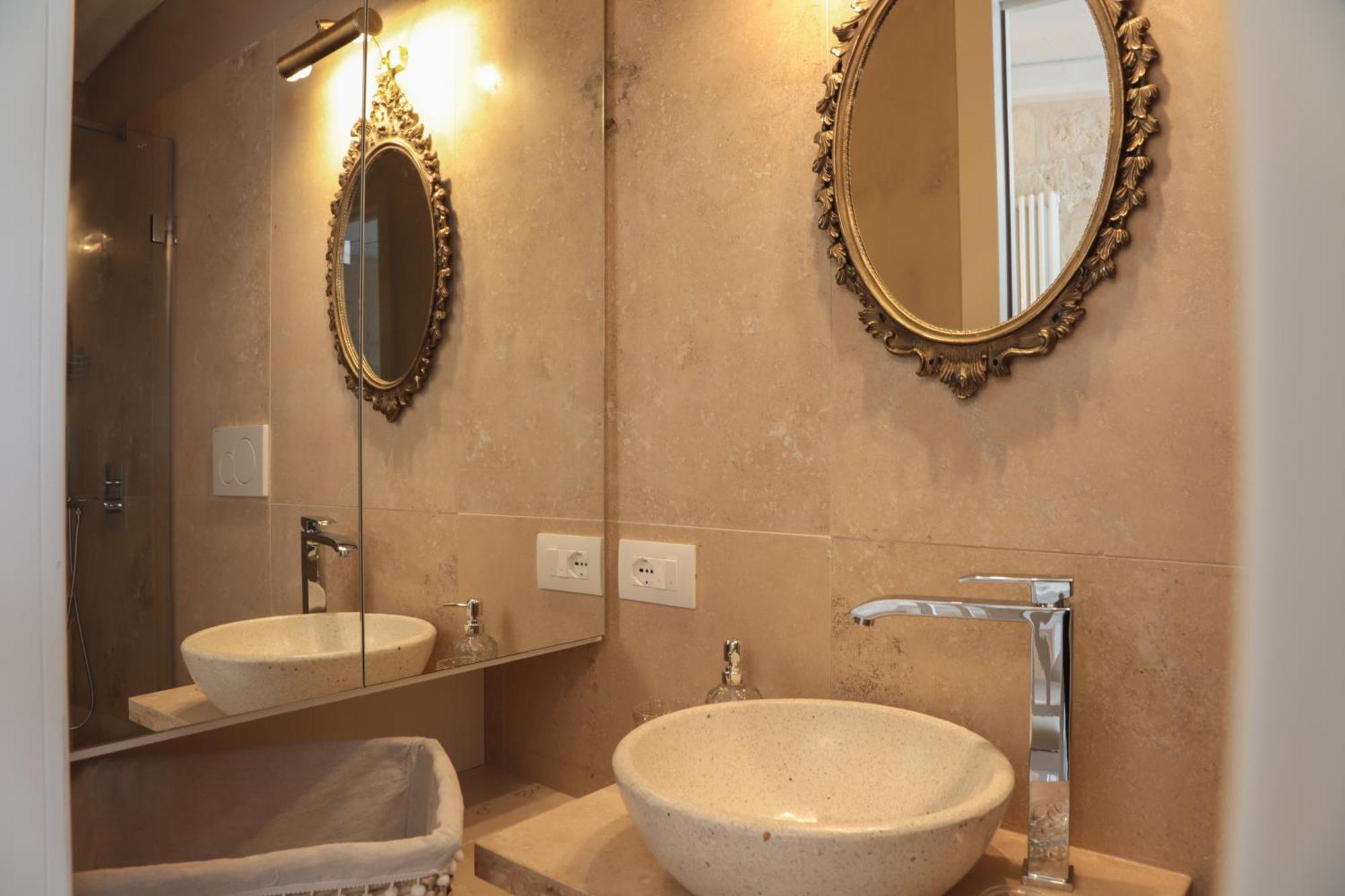 Palazzo Stapane Home Suite 9 - Luxury Living モノーポリ エクステリア 写真