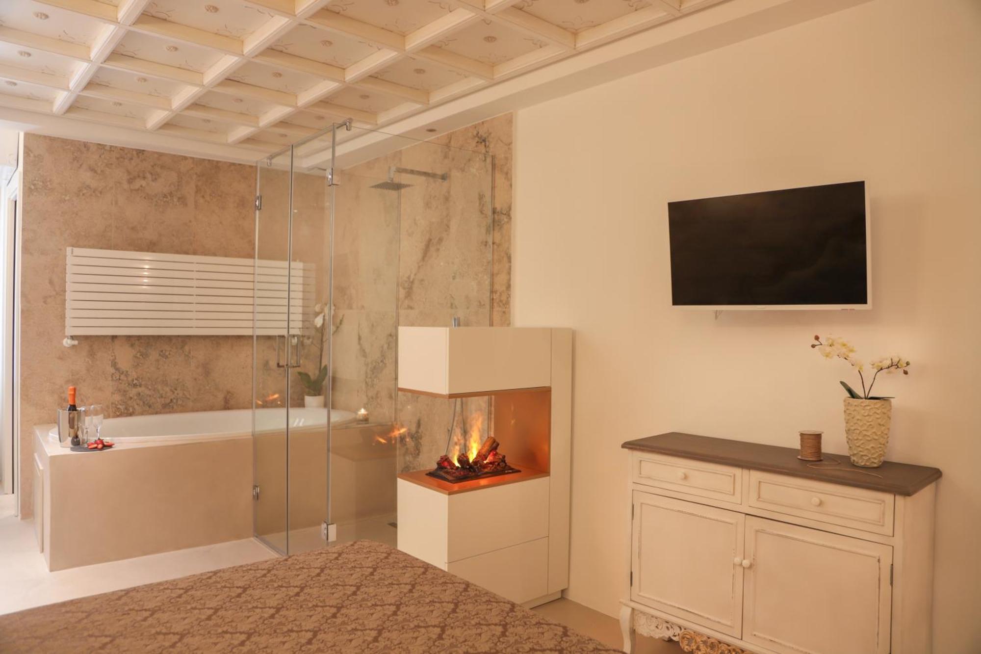 Palazzo Stapane Home Suite 9 - Luxury Living モノーポリ エクステリア 写真
