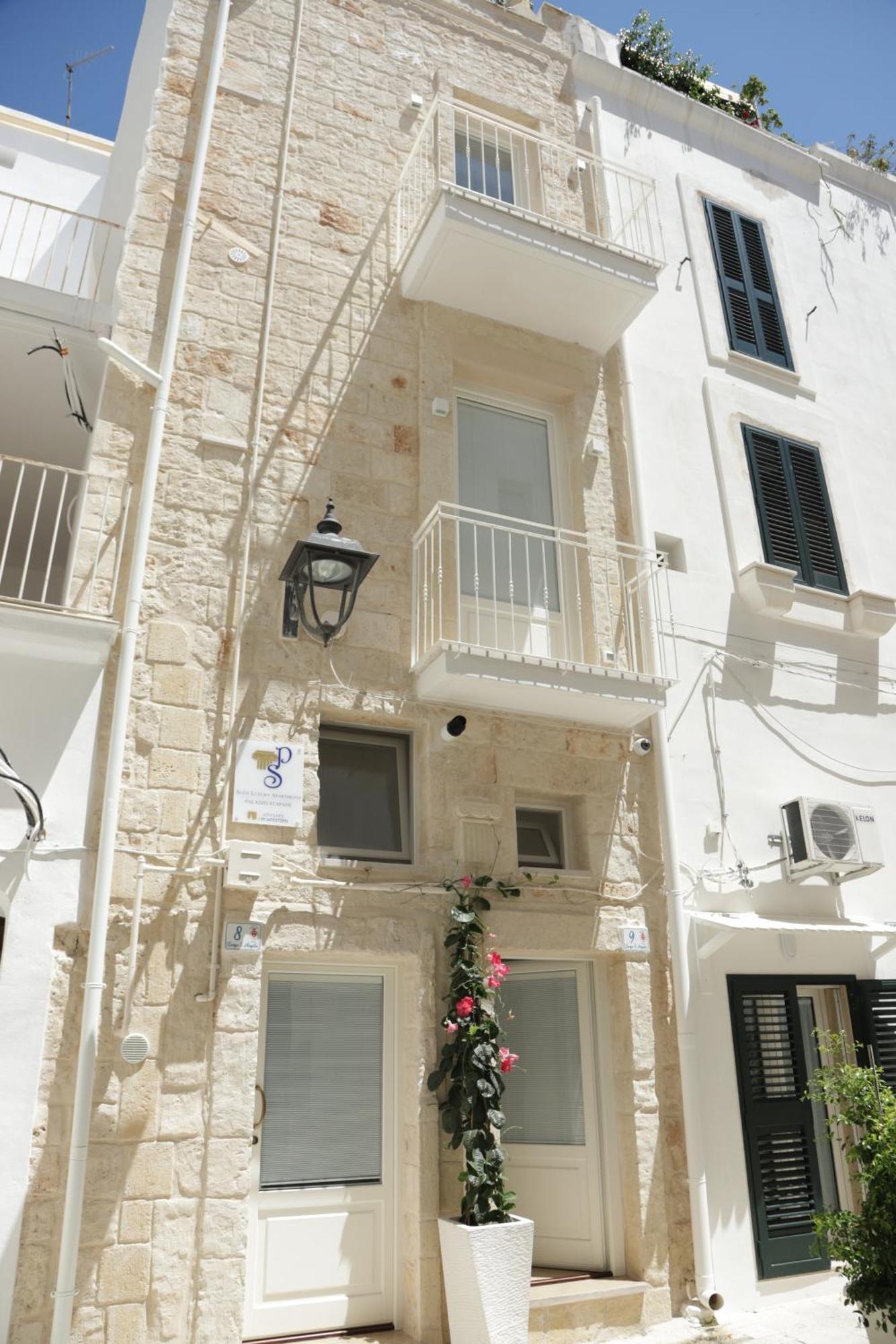 Palazzo Stapane Home Suite 9 - Luxury Living モノーポリ エクステリア 写真